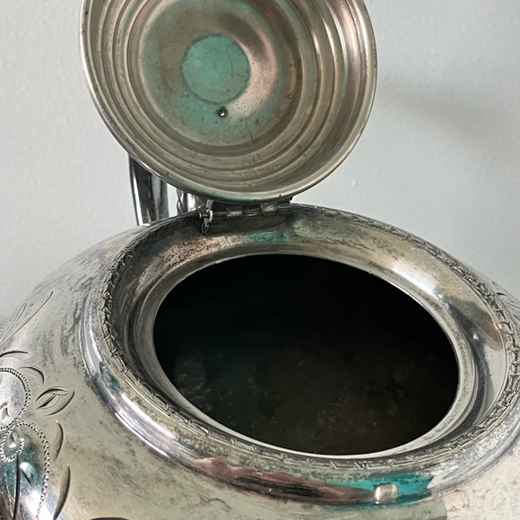 Vintage silver teapot - Picture 8 of 8